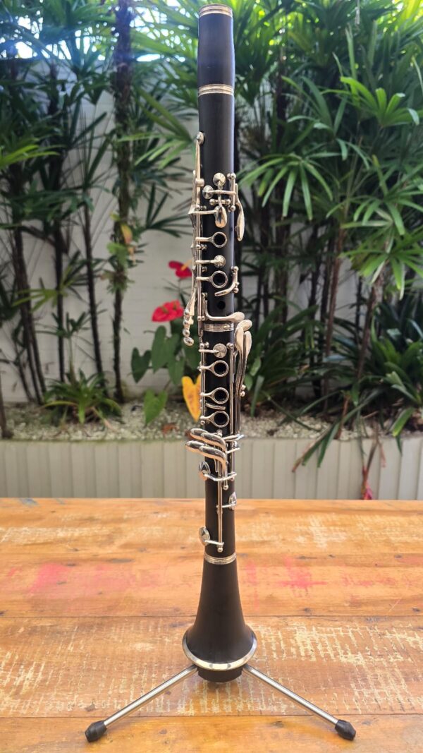 Clarinete Winner Resinado Chaves Niqueladas Sib (Usado) - Image 2