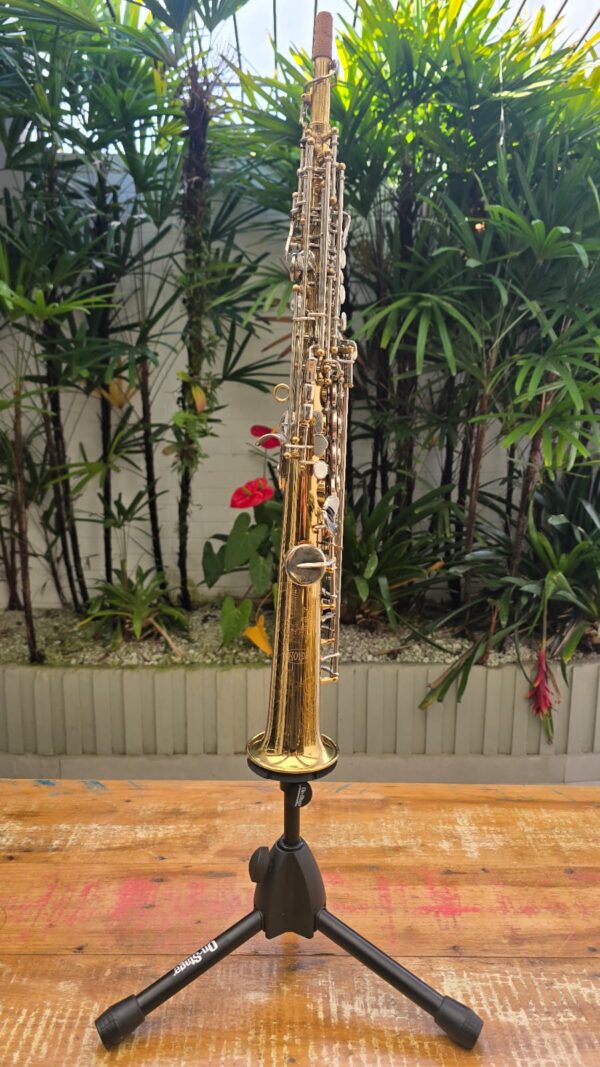 Sax Soprano Reto Hoyden HSS-25LN Laqueado com Chaves Niqueladas Sib (Usado) - Image 2