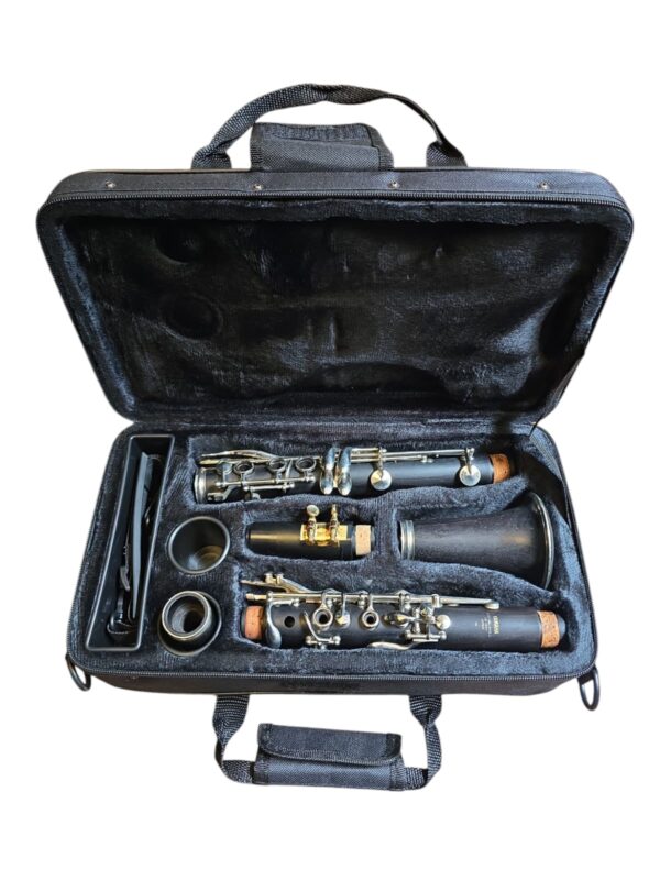 Clarinete Yamaha YCL 34 Chaves Niqueladas Sib (Usado) - Image 4
