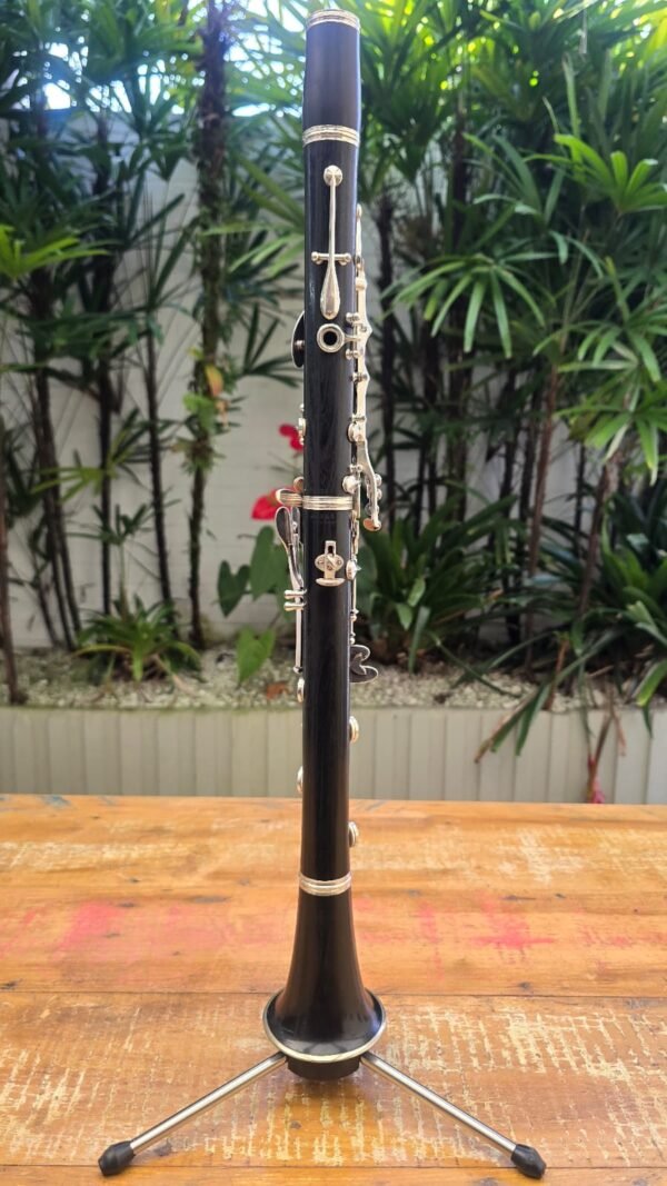 Clarinete Buffet Crampon E11 Madeira Chaves Prateadas Sib (Usado) - Imagem 3