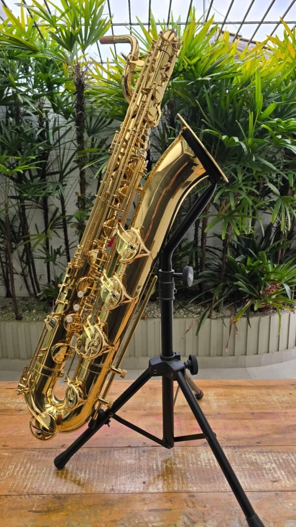 Sax Barítono Harmonics HBS-110L Laqueado Mib (Semi-Novo) - Imagem 2