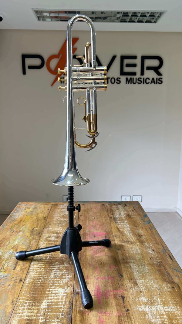 Trompete King 601 USA Prata com detalhes em ouro Sib (usado) - Imagem 3